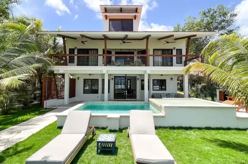 Oceanfront-House-in-Playa-Guasacate-Casa-Carolina