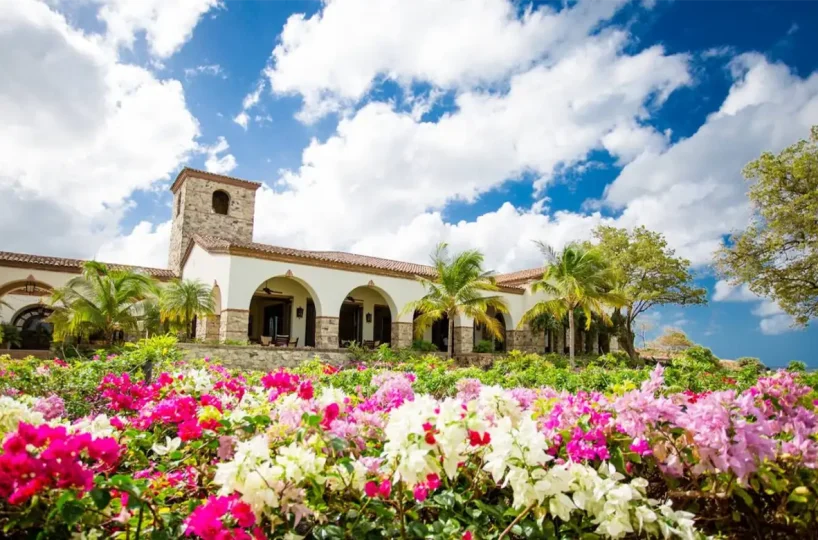 Stunning-beach-home-in-Rancho-Santana-Casa-Carolina
